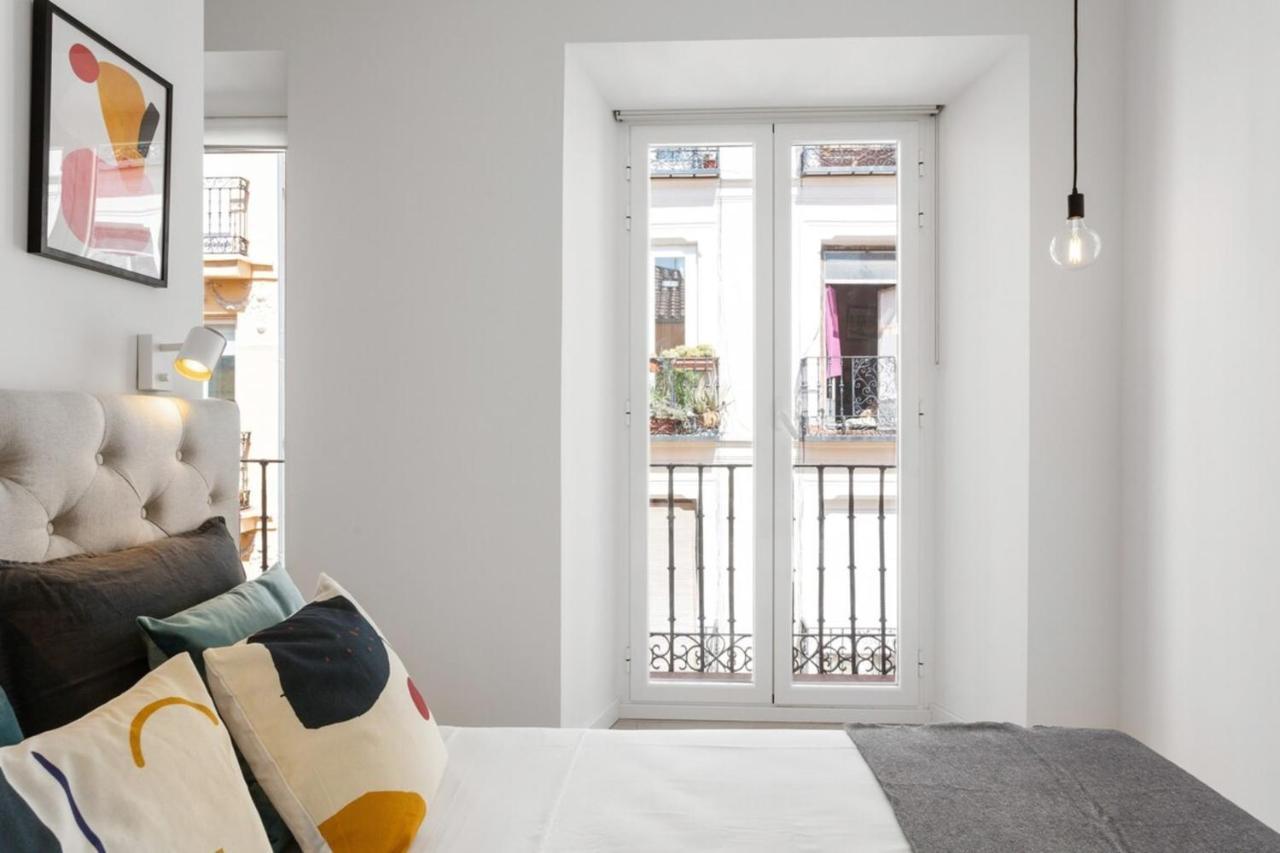 Modern 1 Bedroom Apartment Near Lavapies Madrid Esterno foto