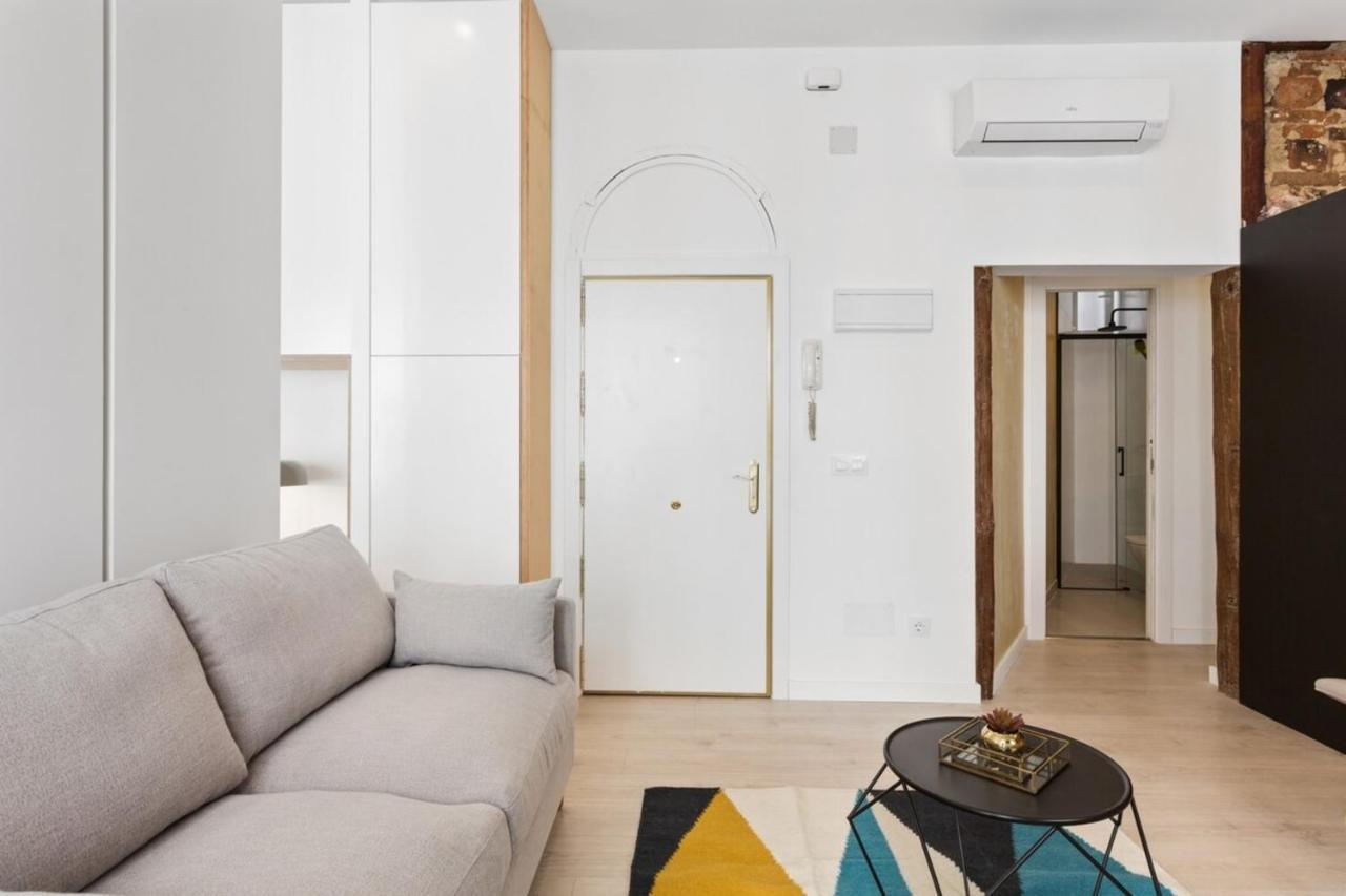 Modern 1 Bedroom Apartment Near Lavapies Madrid Esterno foto