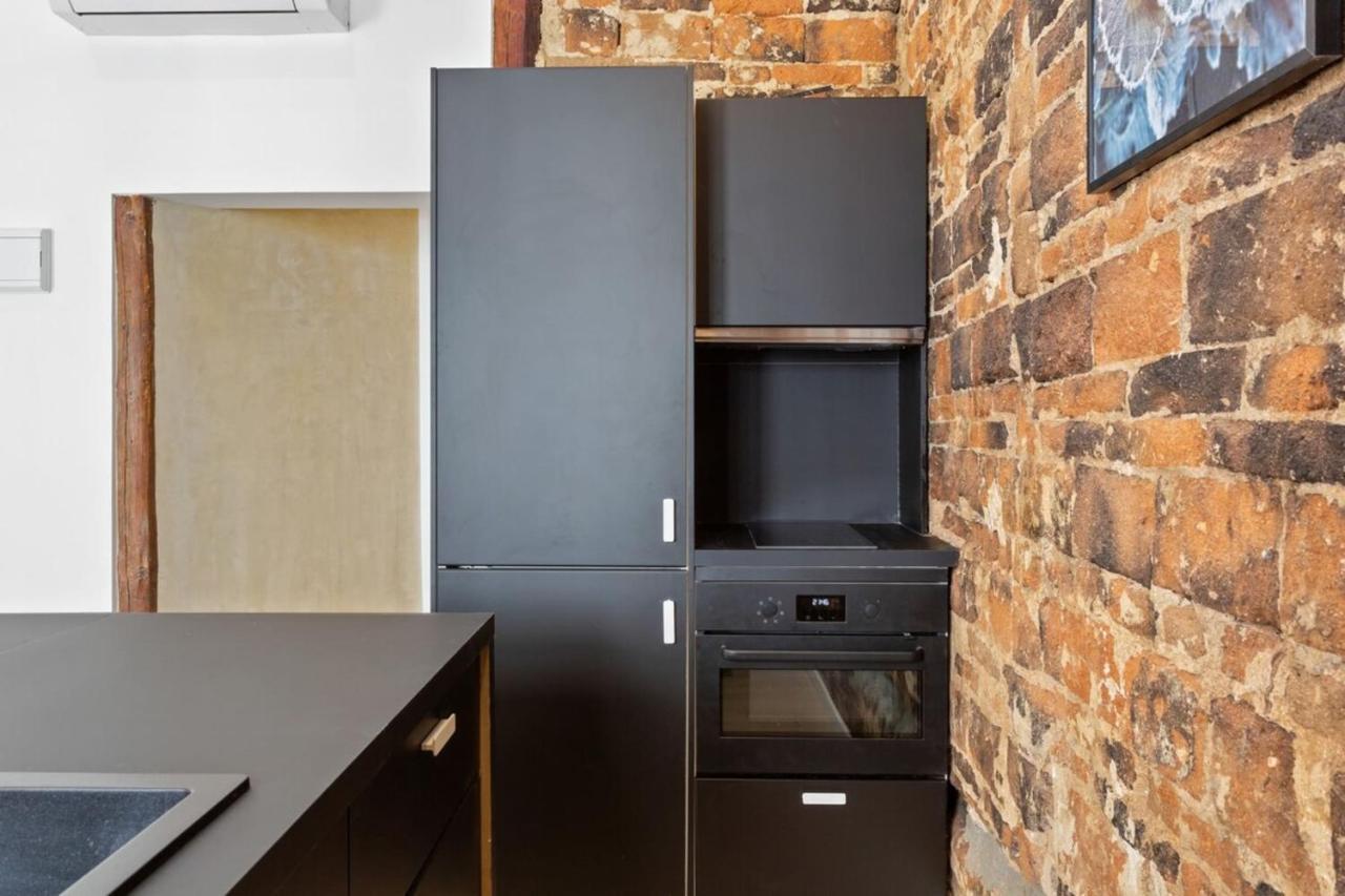 Modern 1 Bedroom Apartment Near Lavapies Madrid Esterno foto