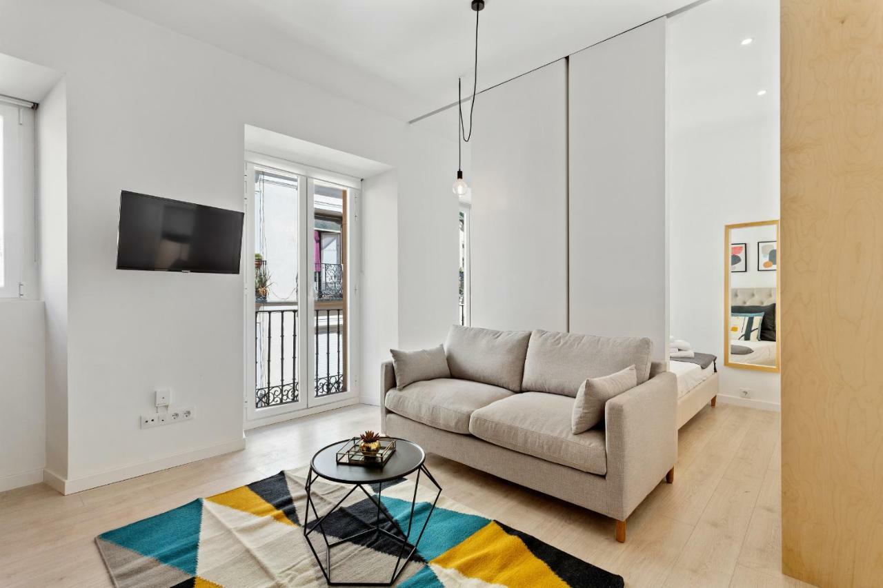 Modern 1 Bedroom Apartment Near Lavapies Madrid Esterno foto